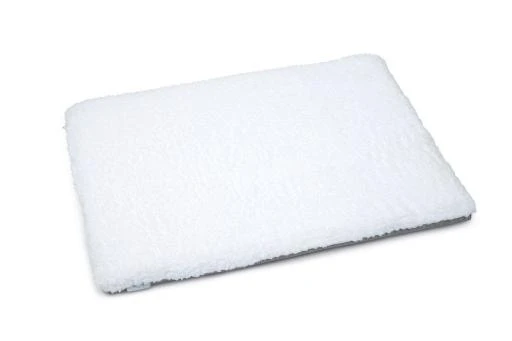 Beeztees Ligkussen Bench Mola - 76 X 56 X 3,5 Cm 4 Beeztees Ligkussen Bench Mola - 76 X 56 X 3,5 Cm - Image 2